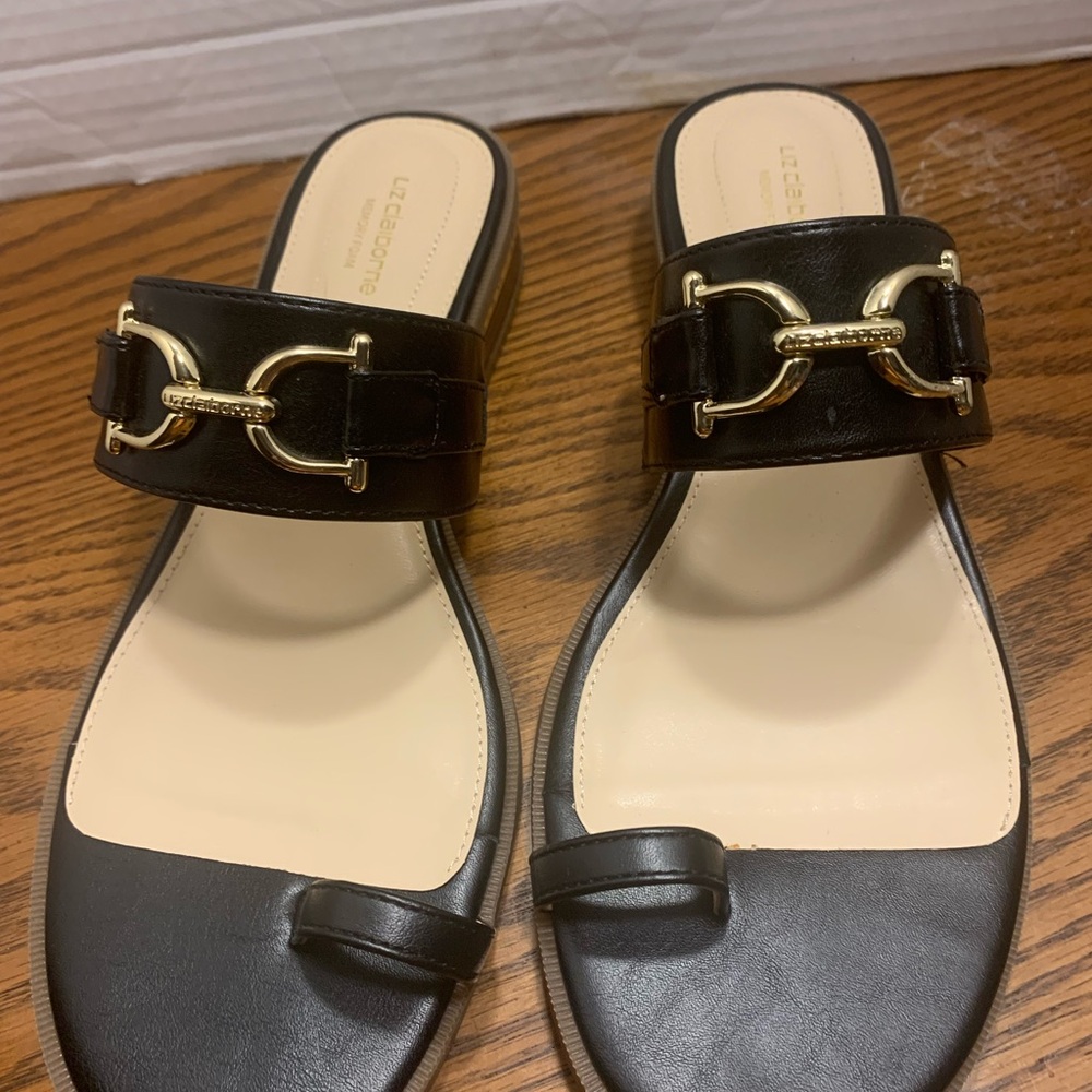 Liz Claiborne Black Sandals with Gold Accent Size 9.5 Memory Foam church work